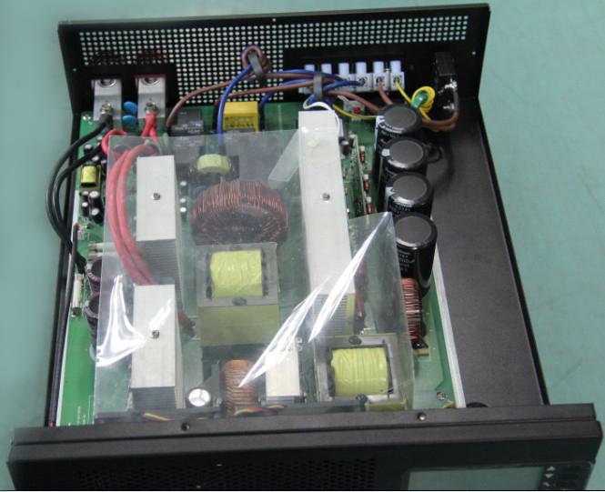 Yüksek Verim UPS Power Inverter Saf Sinüs dalgası Çıkış